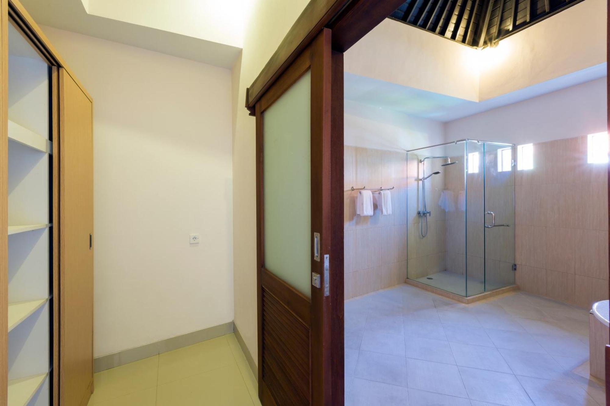Kubal Villa And Living Seminyak 坎古 外观 照片